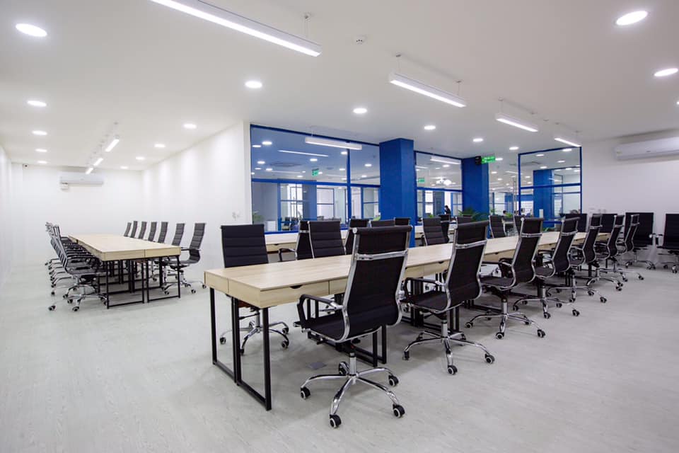 Office Close to BTS Siam 668 sqm. for Rent
