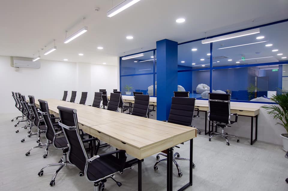 Office Close to BTS Siam 668 sqm. for Rent