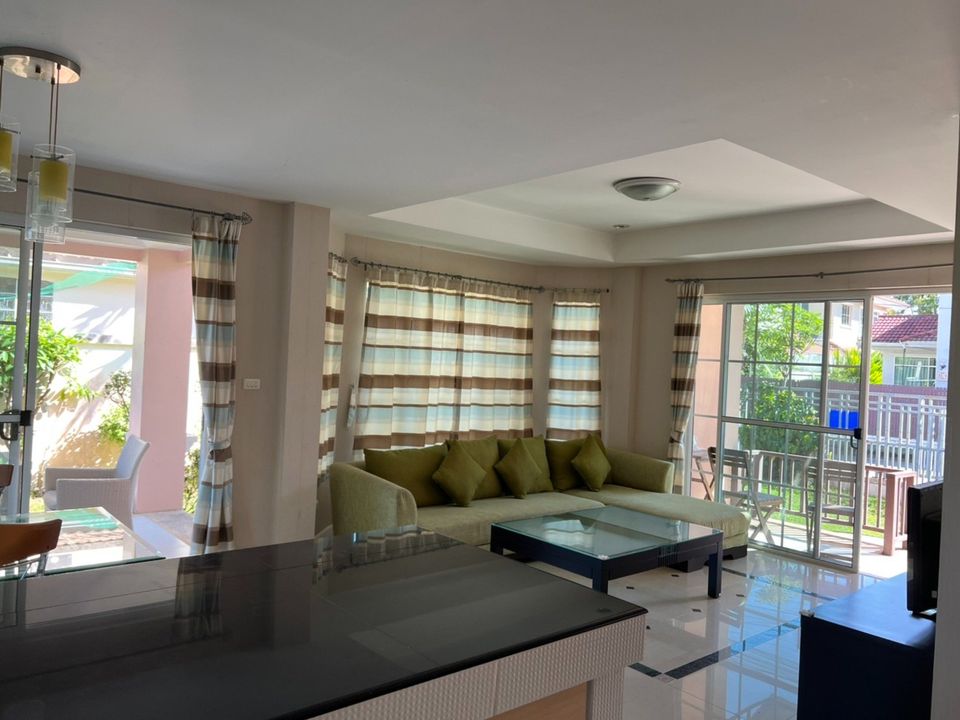 3-Bedroom House for rent in Chalong
