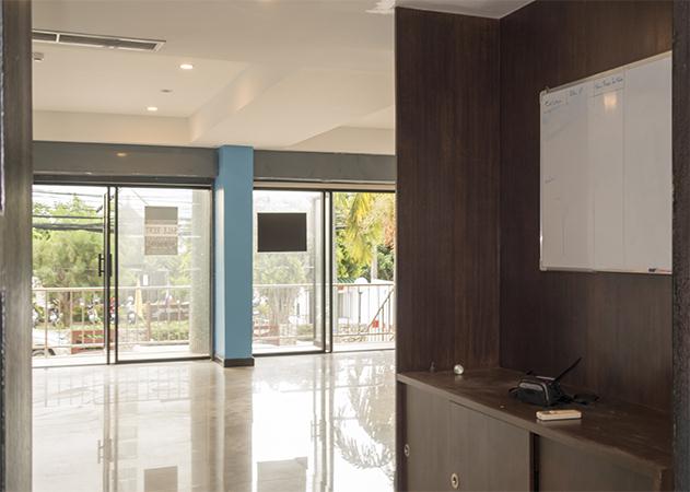 Condo for sale, Nova Mirage with long-term tenants, reduced price from 5.9 million baht, reduced to 4.99 million baht, Naklua, Pattaya.