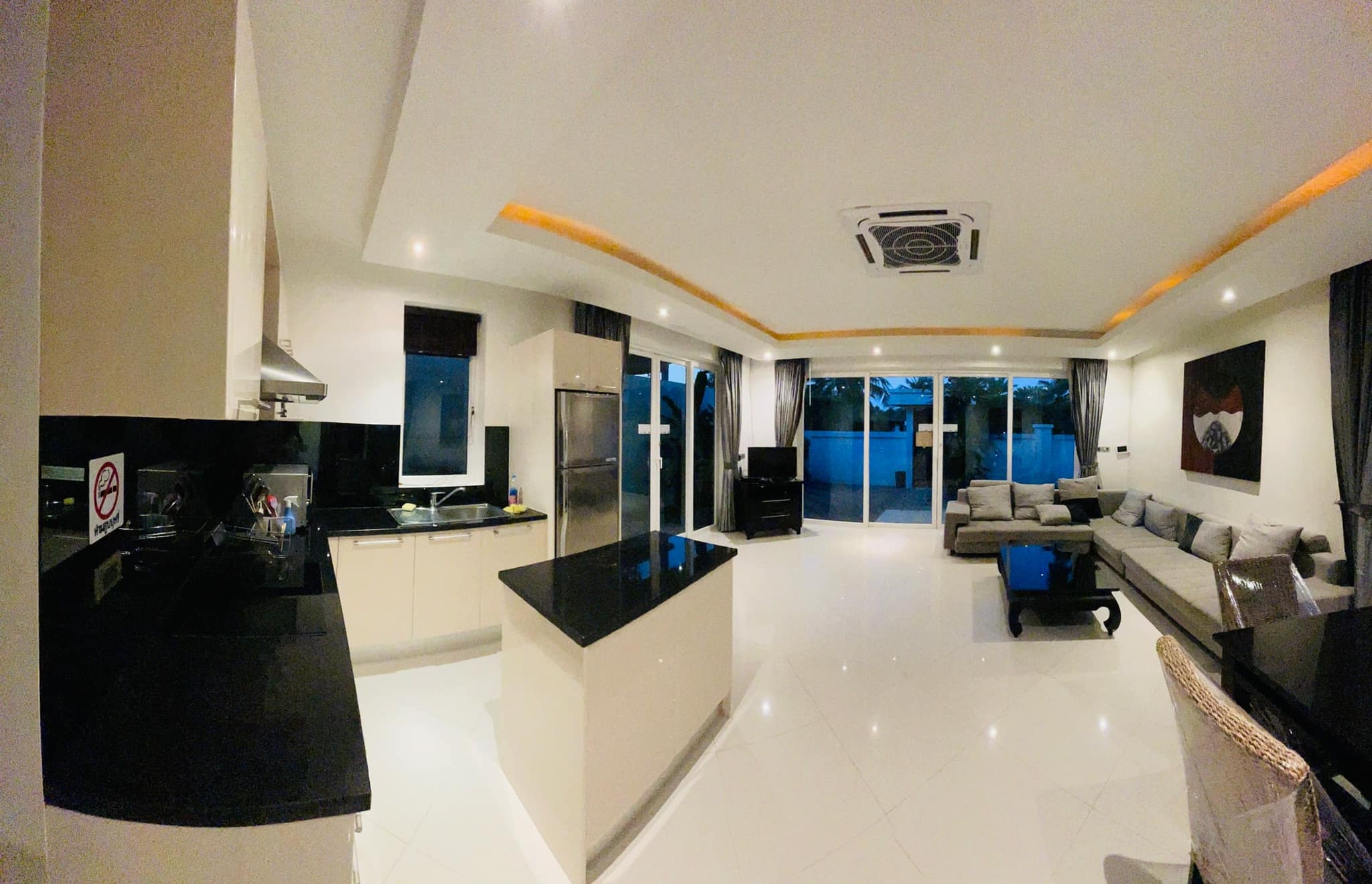 2 storey detached house for rent near Jomtien Beach, Pattaya (can be rented daily)