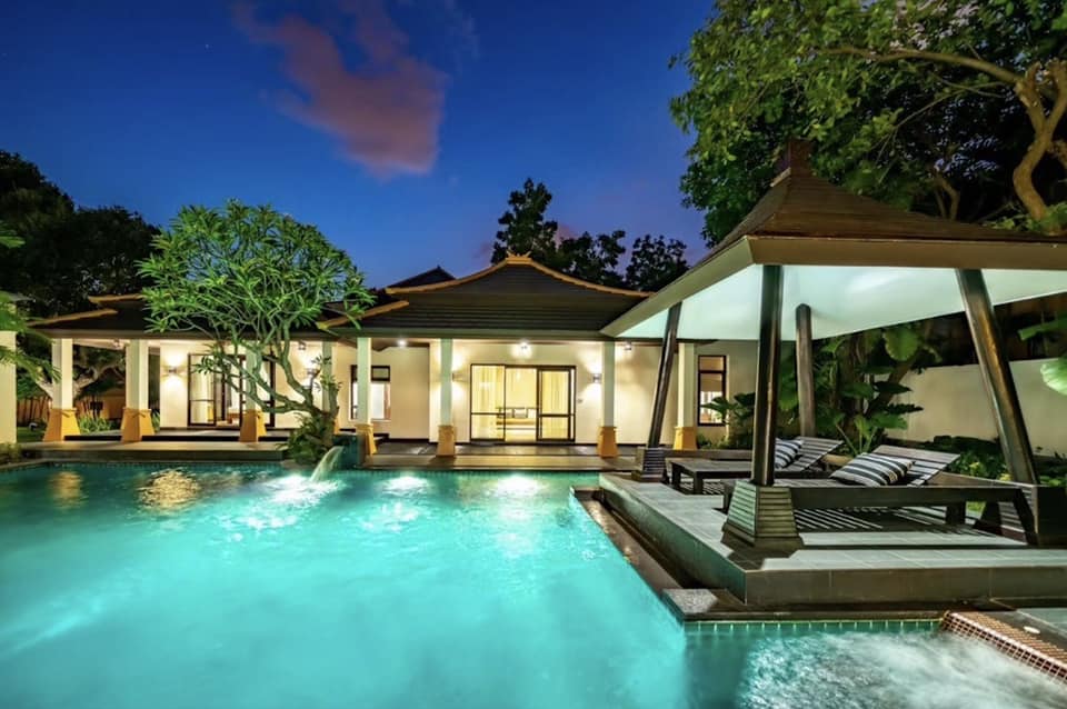 Century 21 Thailand Property Luxury modern Thai house in Pattaya