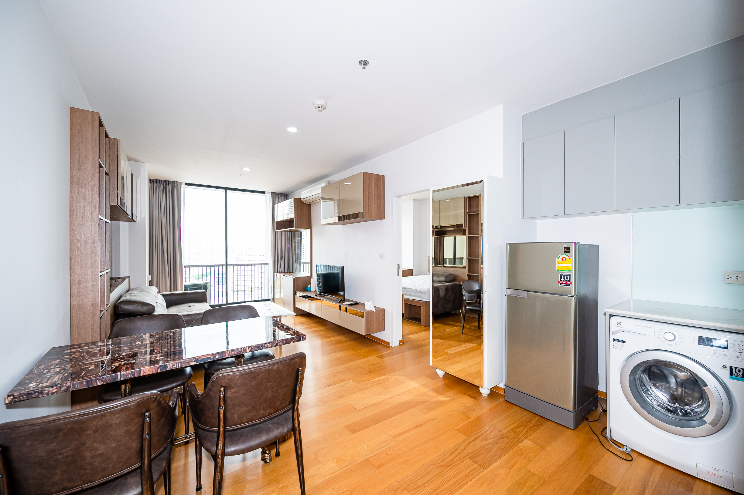 Condo For Rent 1 bedroom at Noble Revo SIlom Near BTS Surasak Ref: A17240705