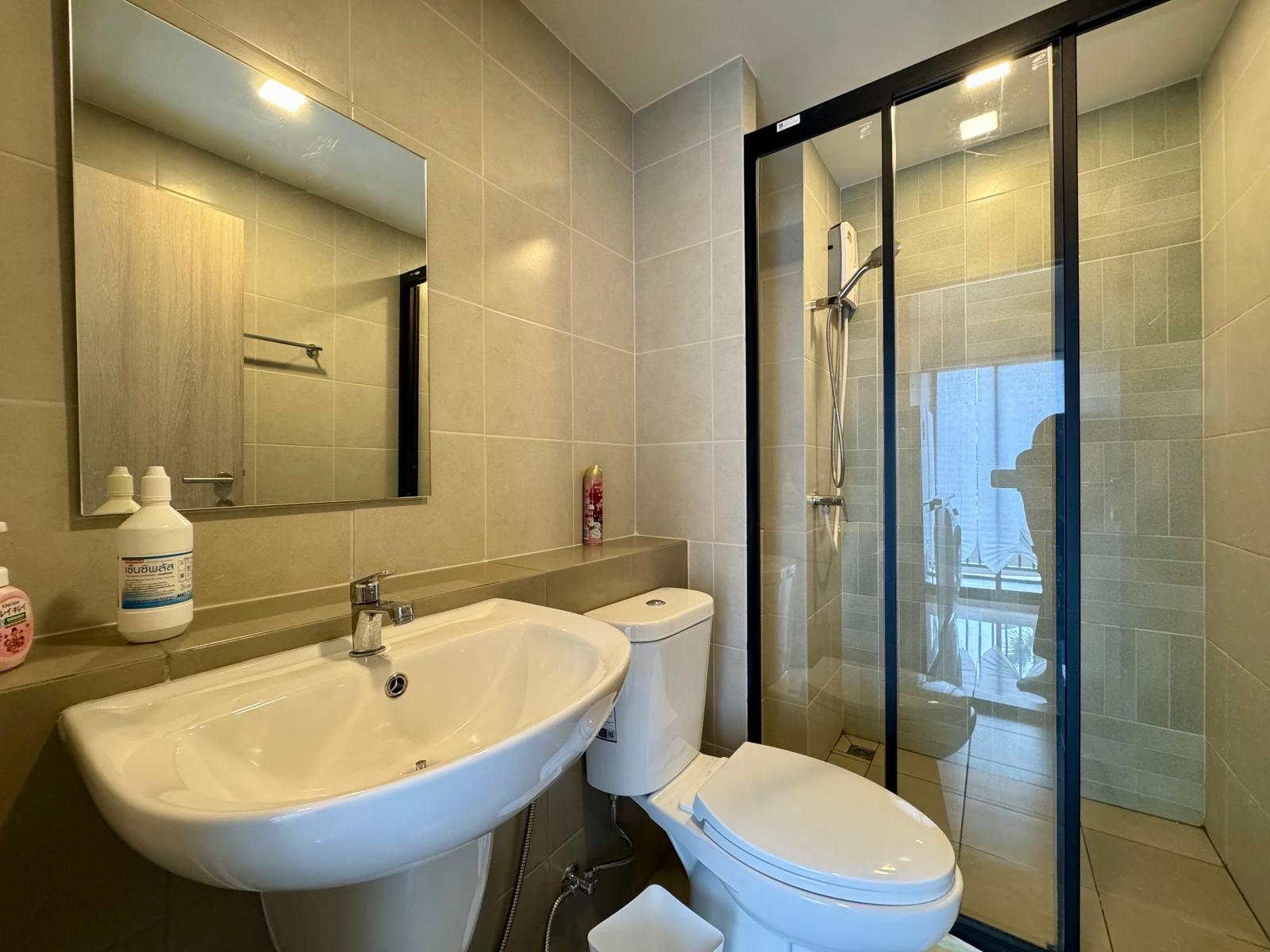 Charming Kathu 1-Bed Condo for Rent