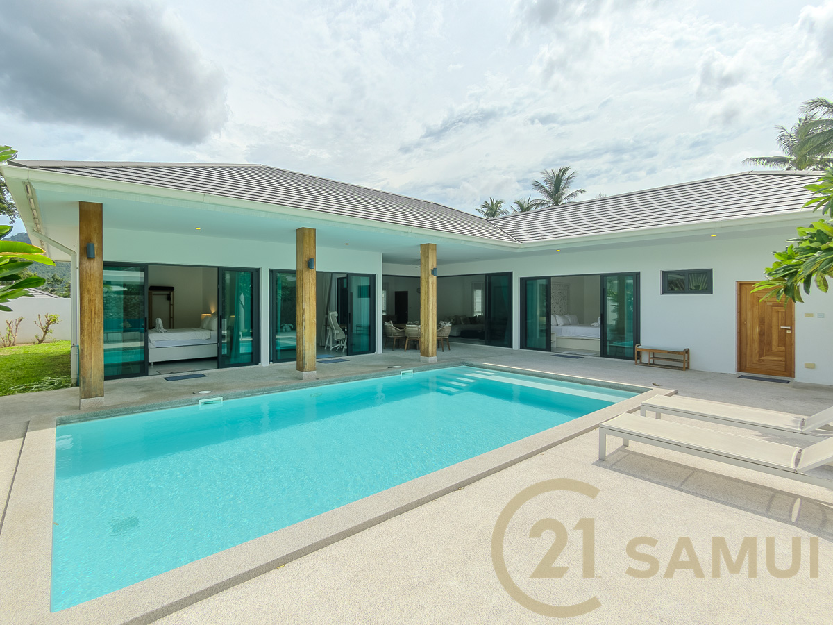 Leasehold 3-Bedroom Tropical Pool Villa for Sale in Lamai