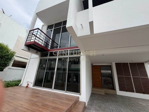 Rare Ari Gem! Detached House on 50 Sq.W. Land in Soi Ari Samphan 4 No.59-HH-69027