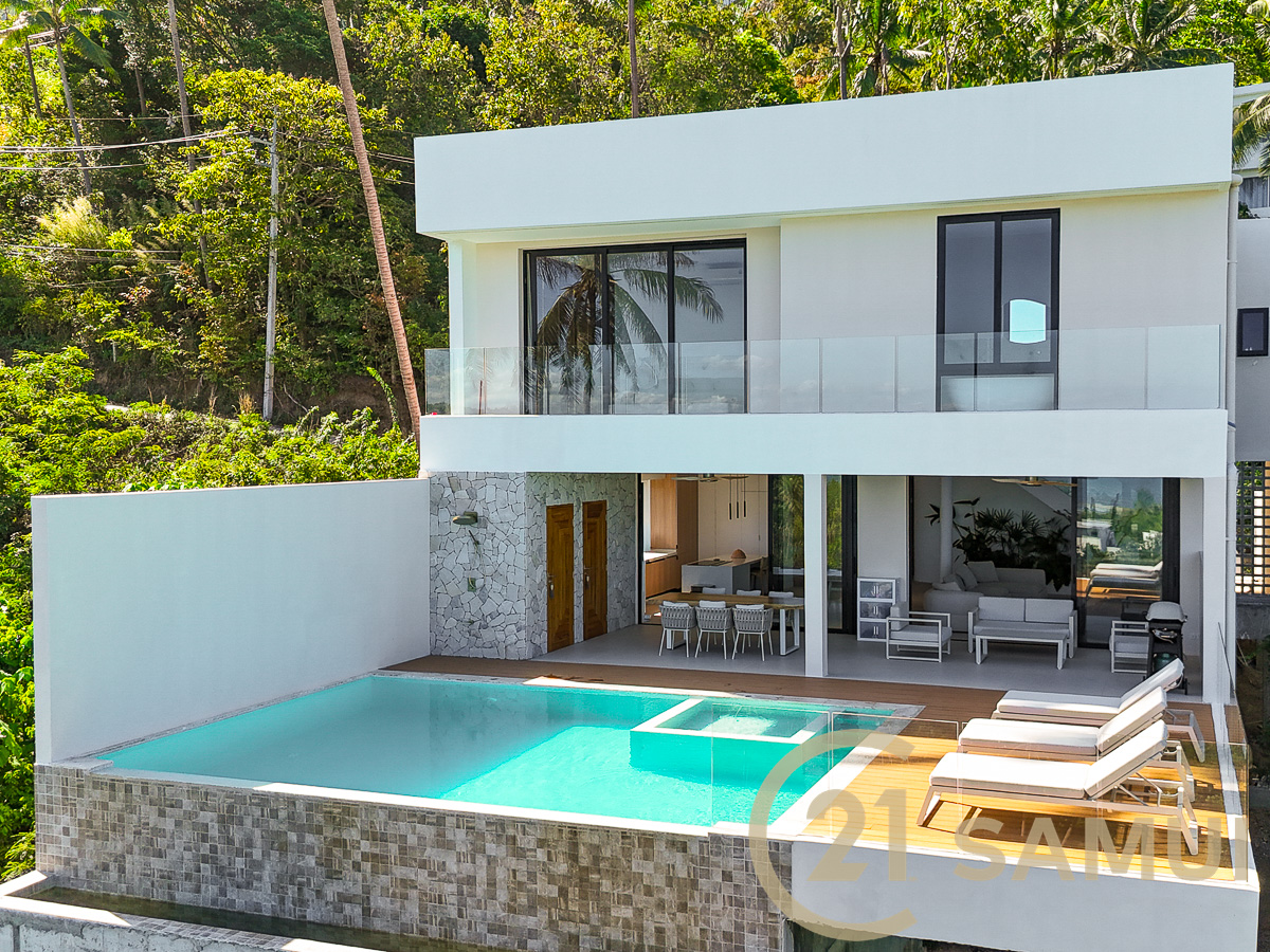 Stunning 5-Bedroom Sea Views Pool Villa for Sale in Lamai