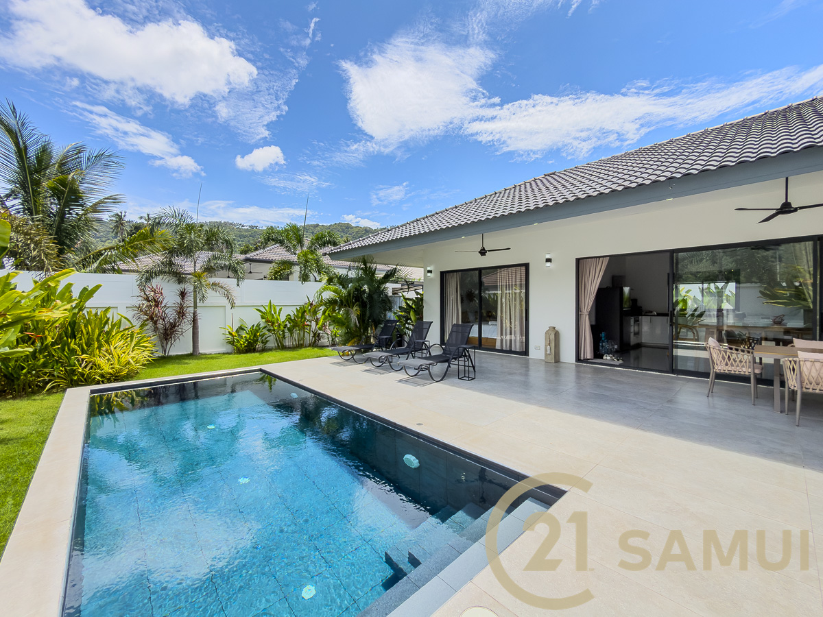 3-Bedroom Pool Villa for Sale in Lamai