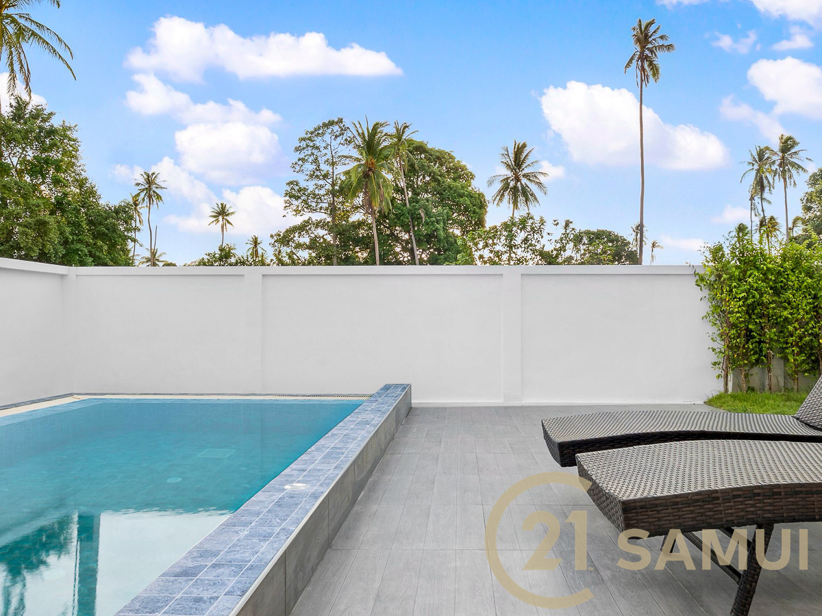 3-Bedroom Pool Villa in Leasehold for Sale in Ban Tai