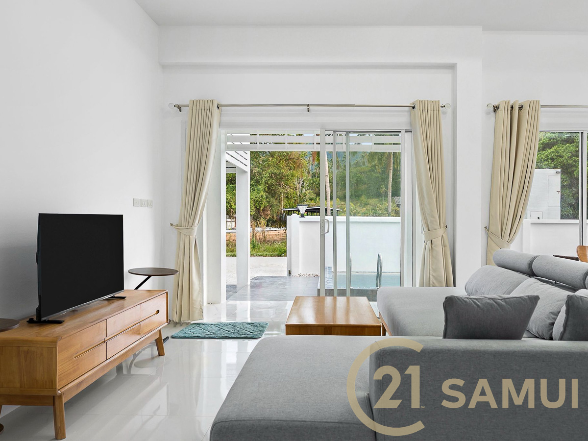 3-Bedroom Pool Villa in Leasehold for Sale in Ban Tai