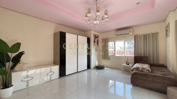 Luxury Detached House with Koi Fish Pond & Garden | Suan Luang R.9 – Ready to Move In No.55-HH-69033