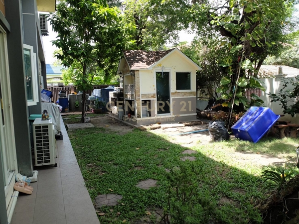 Luxury Detached House with Koi Fish Pond & Garden | Suan Luang R.9 – Ready to Move In No.55-HH-69033