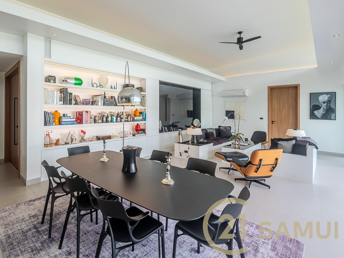 Luxury 4-Bedroom Pool Villa with Guest House and Large Garden for Sale in Plai Laem