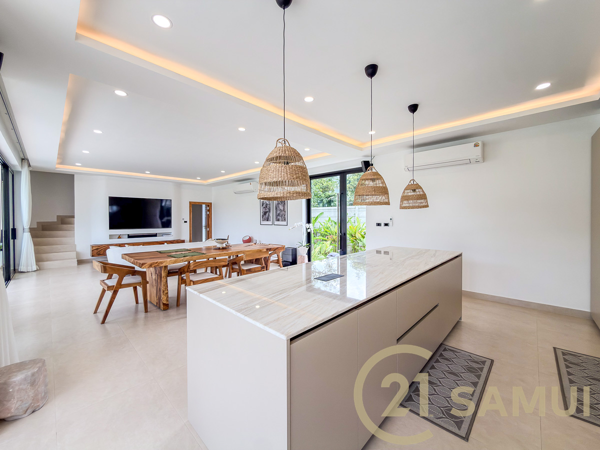 Two-Story Five-Bedroom Pool Villa for Sale in Lamai