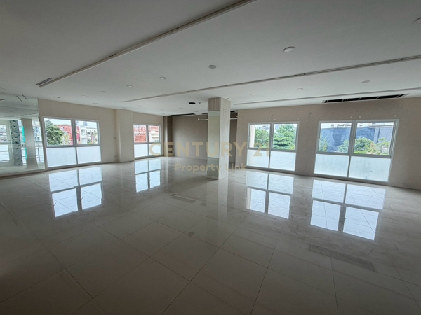 Spacious Office Space for Rent in Vibhavadi 8 (Fl. 4-6) | Up to 660 Sq.m @ 290 THB/Sq.m No.59-CB-69013