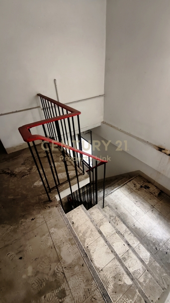 Prime Location Retail/Office Space for Rent | 4-Story Building on Main Ladprao Road near MRT Line No.50-CB-69016