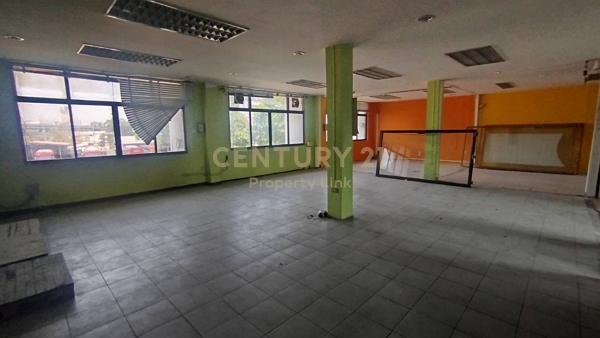 Prime Investment Opportunity! 3-Unit, 5-Story Commercial Building for Sale/Rent No.59-CB-69014