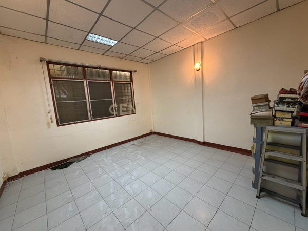 2-Storey Townhome for Sale in Saint Louis – Sathorn | Prime City Location No.59-OT-69011