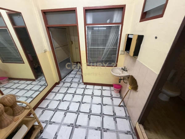 2-Storey Townhome for Sale in Saint Louis – Sathorn | Prime City Location No.59-OT-69011