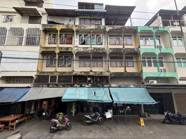 6-Storey Commercial Building for Sale in Prachasongkhro - Ideal for Business & Yield No.59-OT-69012